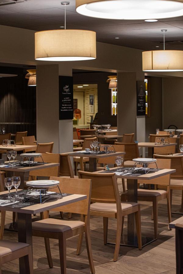 Ibis Styles Clermont-Ferrand Aeroport Hotel Kültér fotó