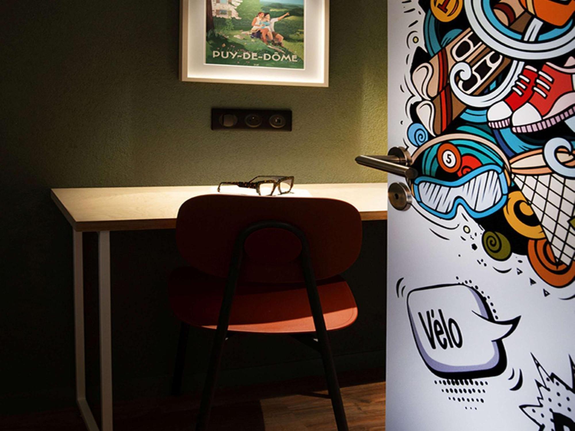Ibis Styles Clermont-Ferrand Aeroport Hotel Kültér fotó