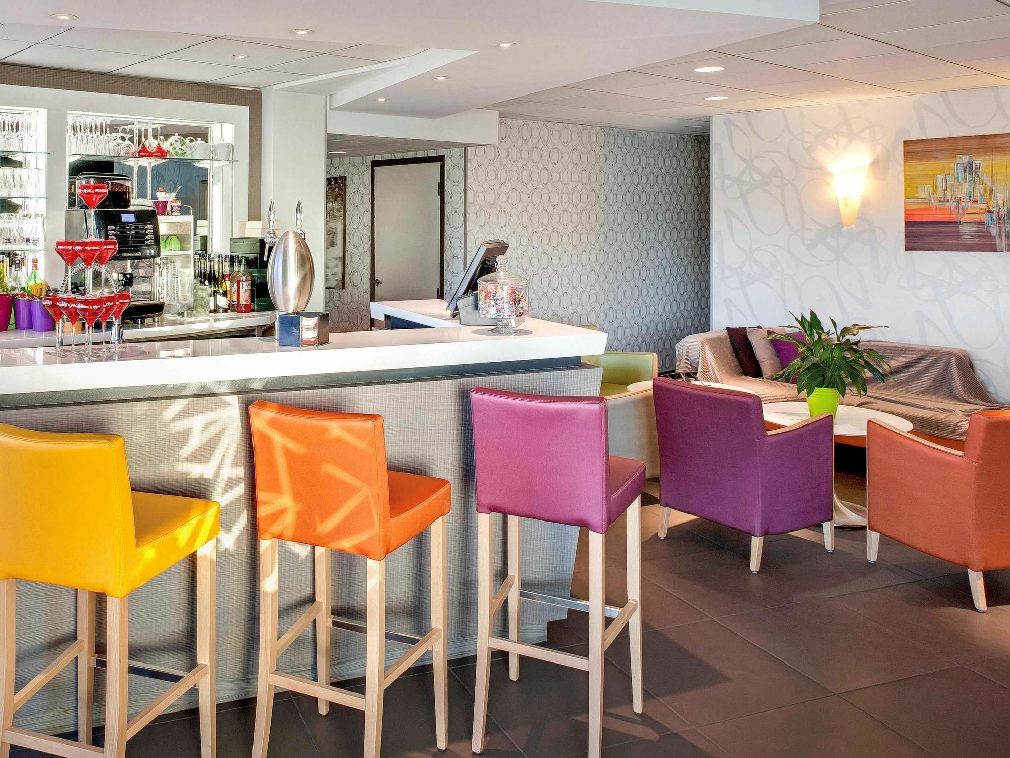 Ibis Styles Clermont-Ferrand Aeroport Hotel Kültér fotó